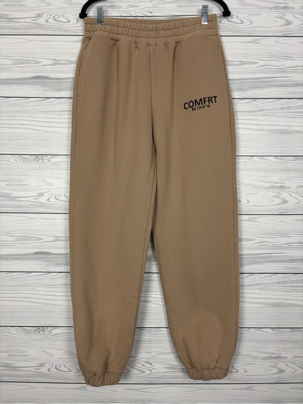 COMFRT Tan joggers sweatpants size medium